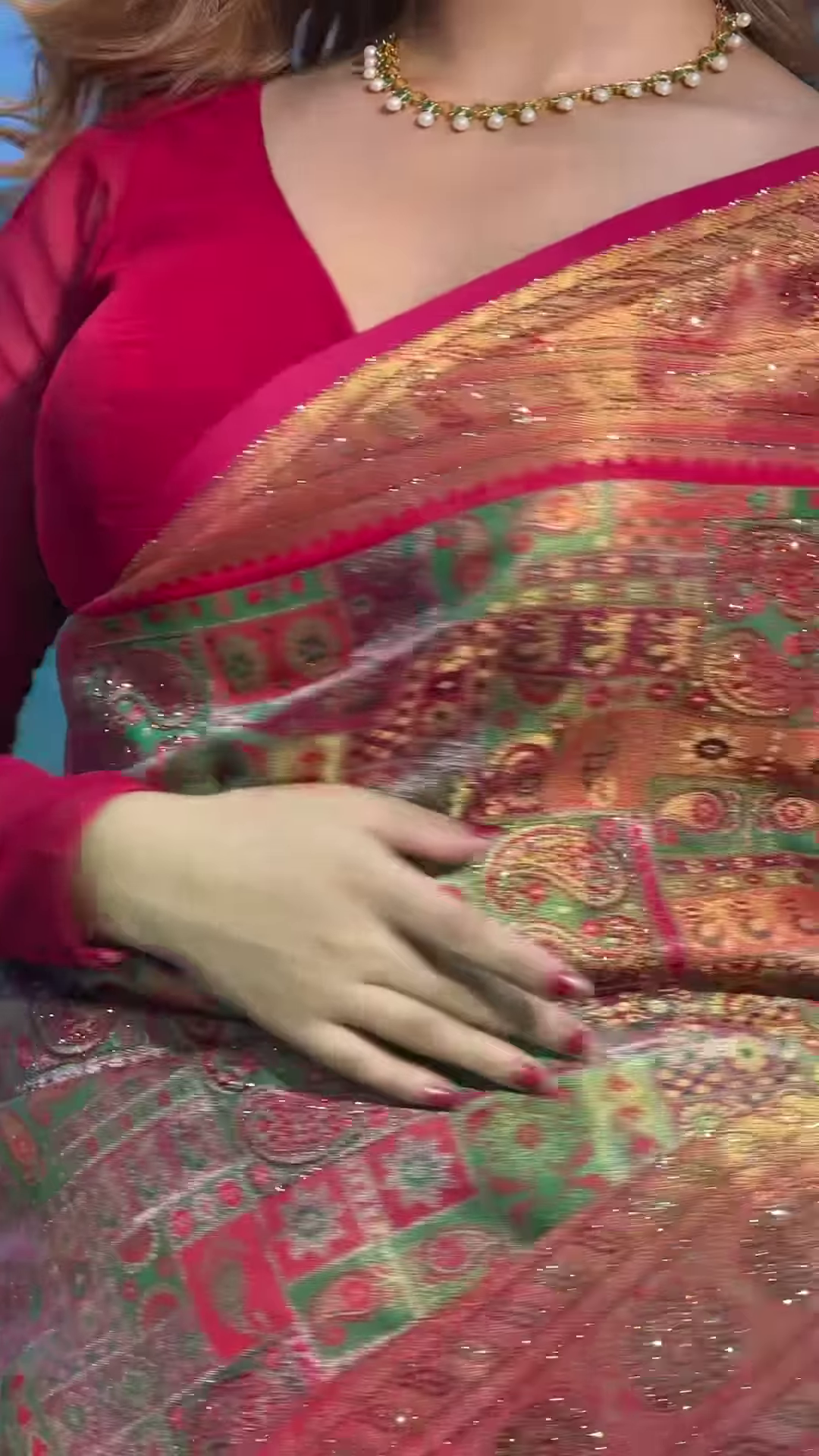 Elegant Floral Printed Zari Pashmina Saree for Timeless Indian Elegance - Image 2