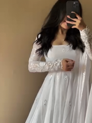 ✨ White Color Stunning Salwar Suit on Faux Georgette with Thread Work – Timeless Elegance ✨