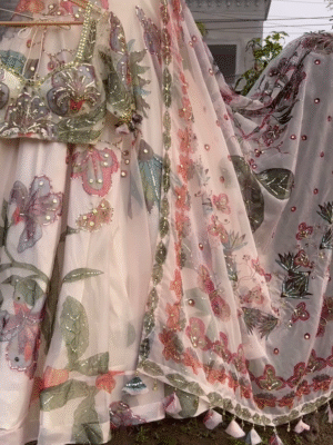 ✨ Digital Printed Organza Bridal Lehenga Choli – A Dreamy Wedding Ensemble ✨