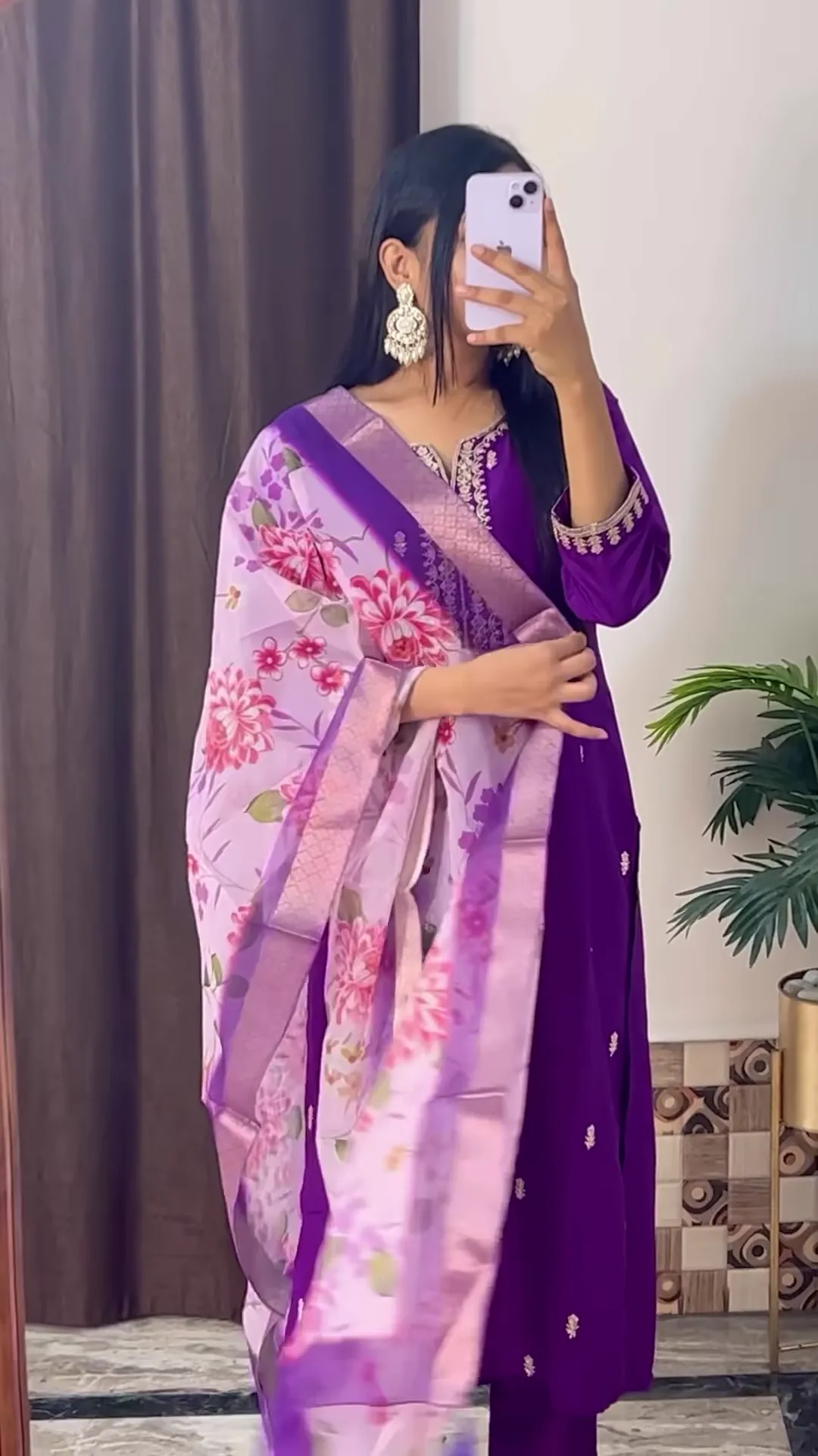 yellow coloured Handwork Kurti With Pant & Fancy Organza Dupatta - Image 5