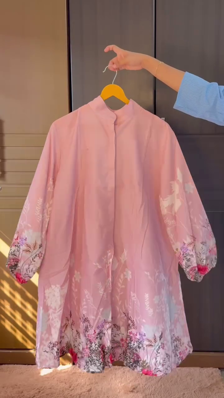 Elegant Floral Printed Pink Kurti for Modest Fashion