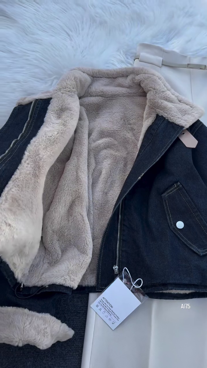 π€ Cozy Contrast Denim Jacket Co-Ord Look β Winter Street Luxe Set π€ - Image 4