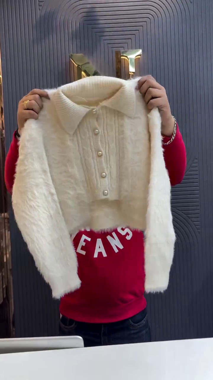 π Luxe Fuzzy Collar Knit Top β Soft, Chic & Winter-Perfect π - Image 3