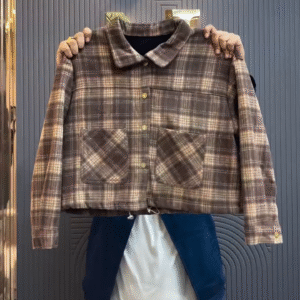 🤎 Vintage Plaid Crop Jacket – Cozy Chic Everyday Essential 🤎
