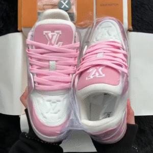 💗 LuxeAura™ Pink Street Sneakers – Premium-Inspired Style with Everyday Comfort 👟✨