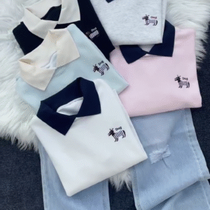 ✨ Classic Pup Collar Sweatshirt – Cute Comfort with Everyday Style 🐶💖