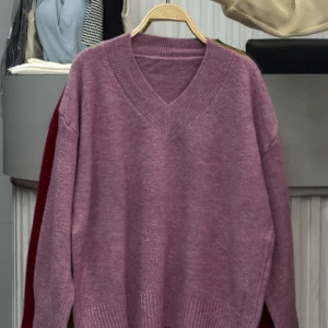 💜 Soft Aura V-Neck Knit Sweater – Cozy Layers, Timeless Charm 💜