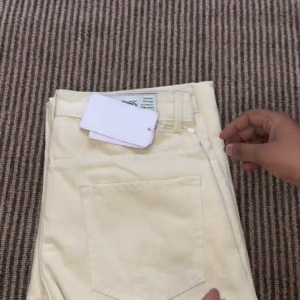 🤍 Classic Comfort Loose Fit Beige Denim Jeans for Men – Everyday Style, Effortless Fit 🤍