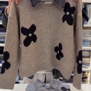 ✨ Chic Knit Sweater with Denim Collar – Modern Floral Elegance ✨