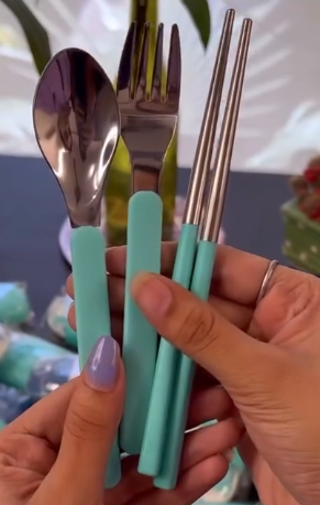 š“ MintMate⢠Portable Cutlery Set ā Stylish, Reusable & Ready to Go - Image 3