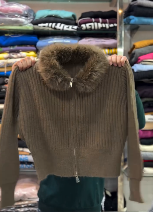 ❤️ RubyFrost™ Fur-Collar Knit Jacket – Bold Warmth with Luxe Winter Style - Image 5