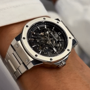 ⌚ Skeleton Steel Automatic Watch – Bold Engineering, Modern Luxury ⌚