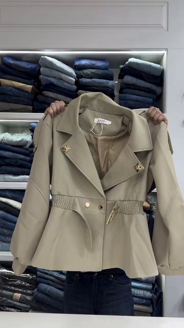 π€ Elegant Belted Tailored Jacket β Sophisticated, Chic & Timeless π€