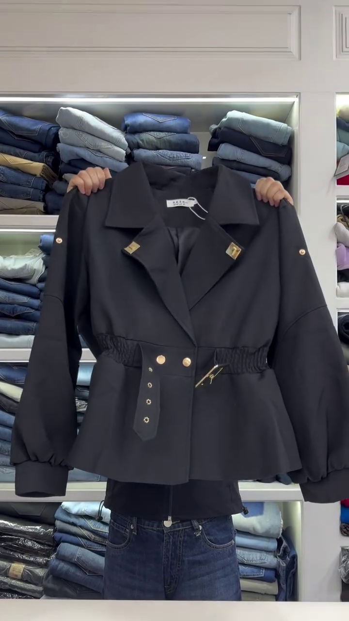 π€ Elegant Belted Tailored Jacket β Sophisticated, Chic & Timeless π€ - Image 2