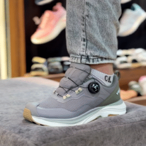 UrbanGrip™ Dial-Fit Sneakers – Lightweight Comfort, Premium Street Style (Unisex) 👟✨